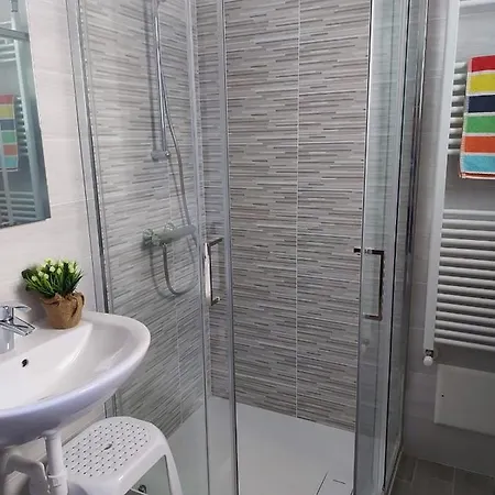 Bnbook Casa Dei Peschi - Di Monate Apartment Cadrezzate
