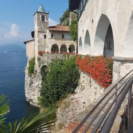Bnbook Casa Dei Peschi - Di Monate Apartment